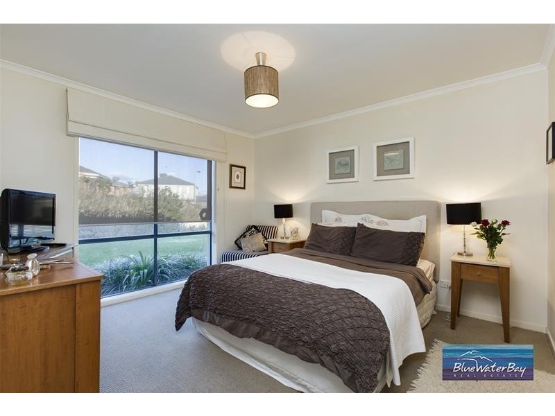 36 Samantha Drive, Mornington VIC 3931