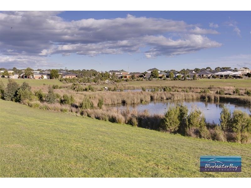 36 Samantha Drive, Mornington VIC 3931