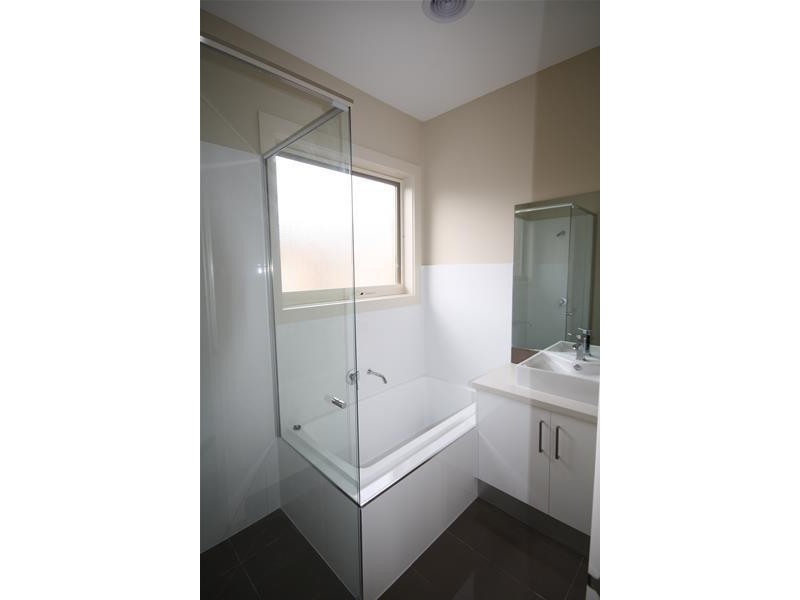 4A Hakea Drive, Mount Martha VIC 3934