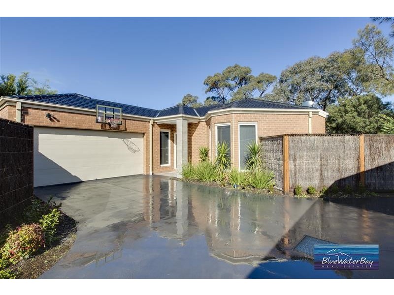 3/4 Hakea Drive, Mount Martha VIC 3934