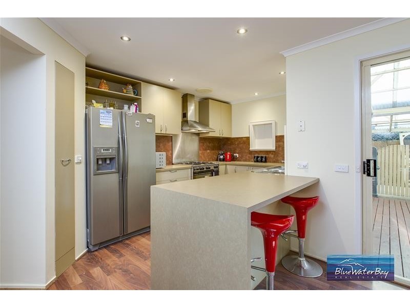 9 Knighton Court, Mornington VIC 3931
