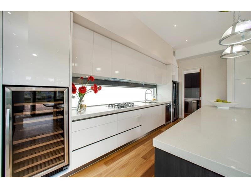 2/10 Darcy Street, Mornington VIC 3931