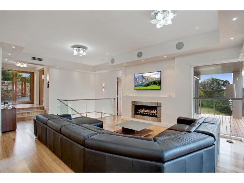 2/10 Darcy Street, Mornington VIC 3931