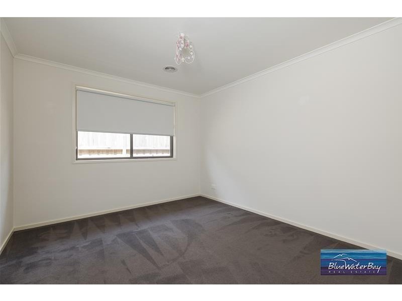 17 Elspeth Circuit, Mount Martha VIC 3934