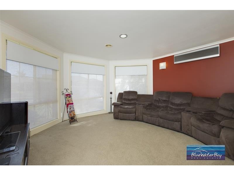 83 St Mitchells Circuit, Mornington VIC 3931