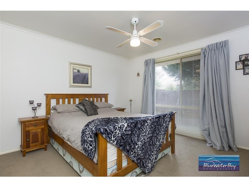 83 St Mitchells Circuit, Mornington VIC 3931