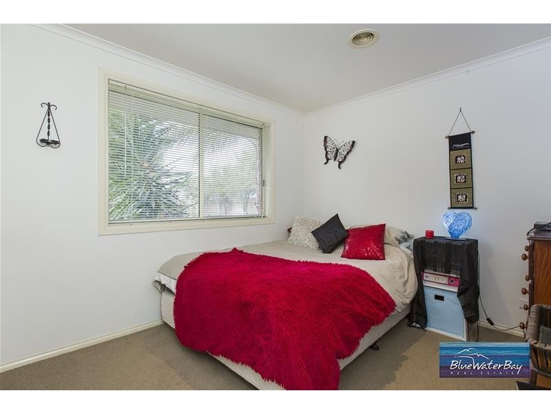 83 St Mitchells Circuit, Mornington VIC 3931