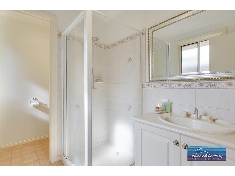 83 St Mitchells Circuit, Mornington VIC 3931