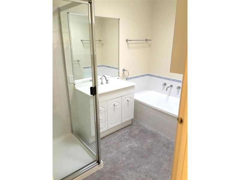 4/7-9 Carol Street, Mornington VIC 3931