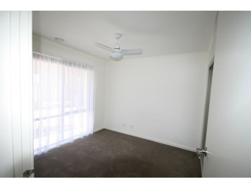 3/7 Wood Street, Mornington VIC 3931