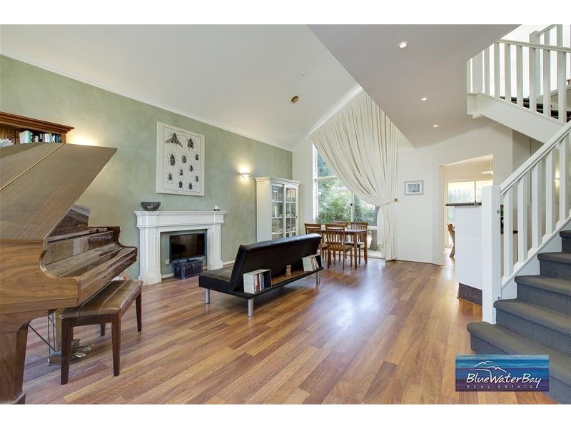 6 Kenworthy Rise, Mornington VIC 3931