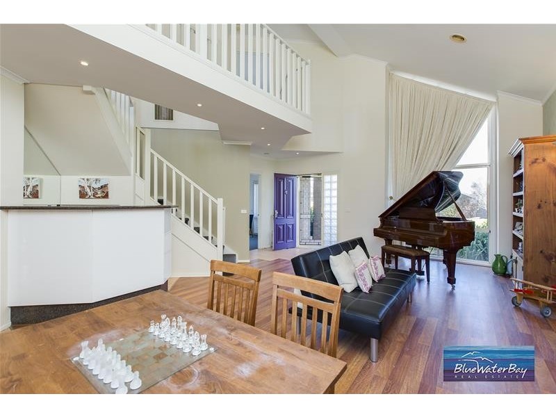 6 Kenworthy Rise, Mornington VIC 3931