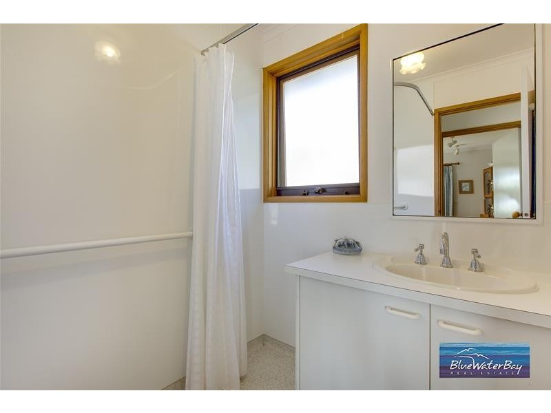 21 Nichols Drive, Mornington VIC 3931