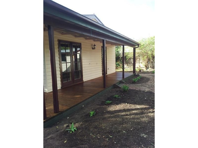 16 Moomba Street, Mornington VIC 3931