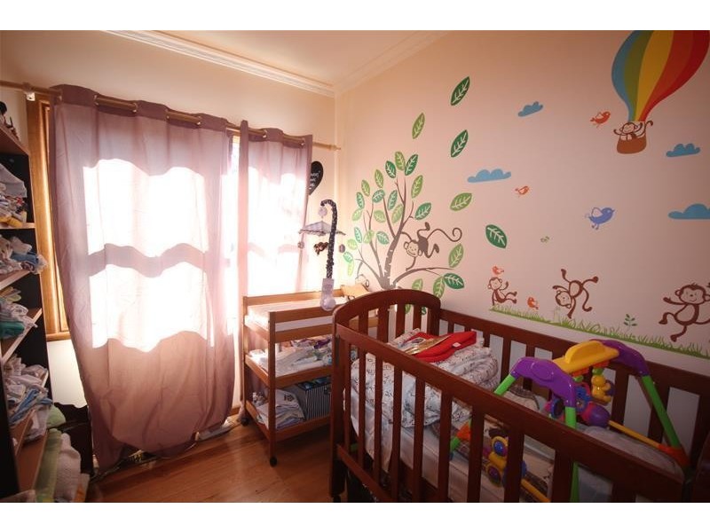 16 Moomba Street, Mornington VIC 3931