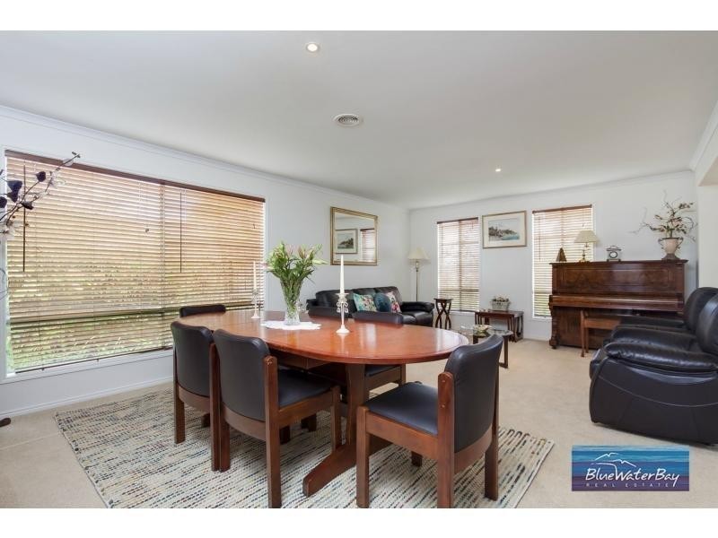 11 Chadacre Place, Mornington VIC 3931