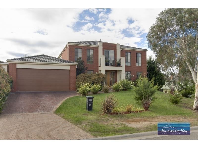 11 Chadacre Place, Mornington VIC 3931
