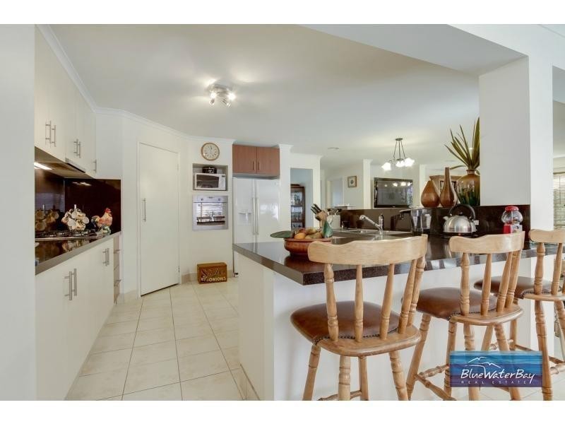 11 Chadacre Place, Mornington VIC 3931