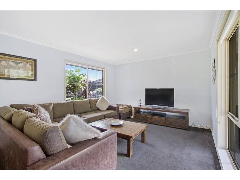 1/8 Moonah Way, Mount Martha VIC 3934