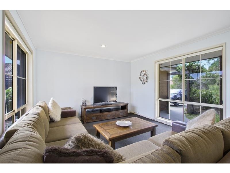 1/8 Moonah Way, Mount Martha VIC 3934