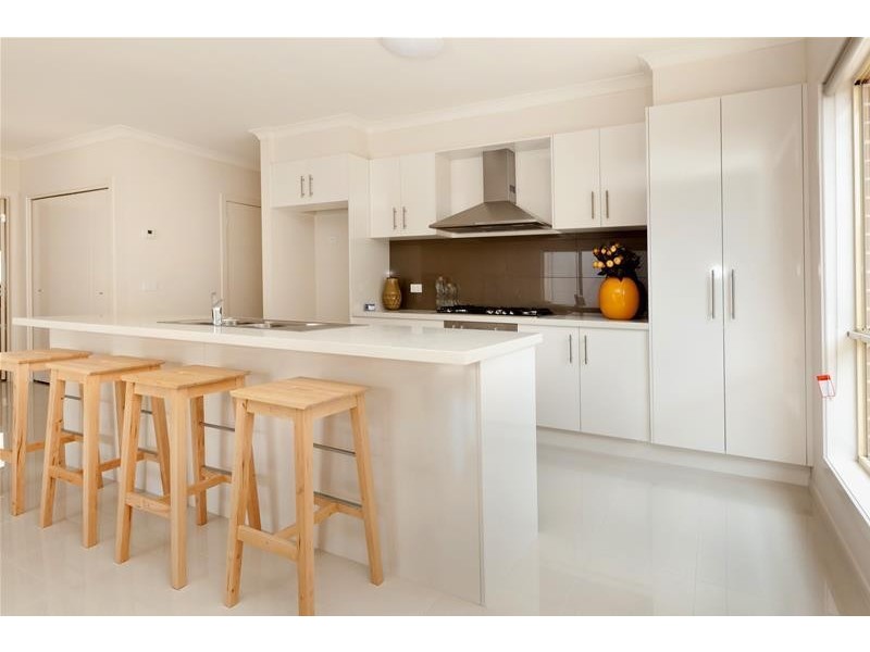 3/12 Lucerne Avenue, Mornington VIC 3931