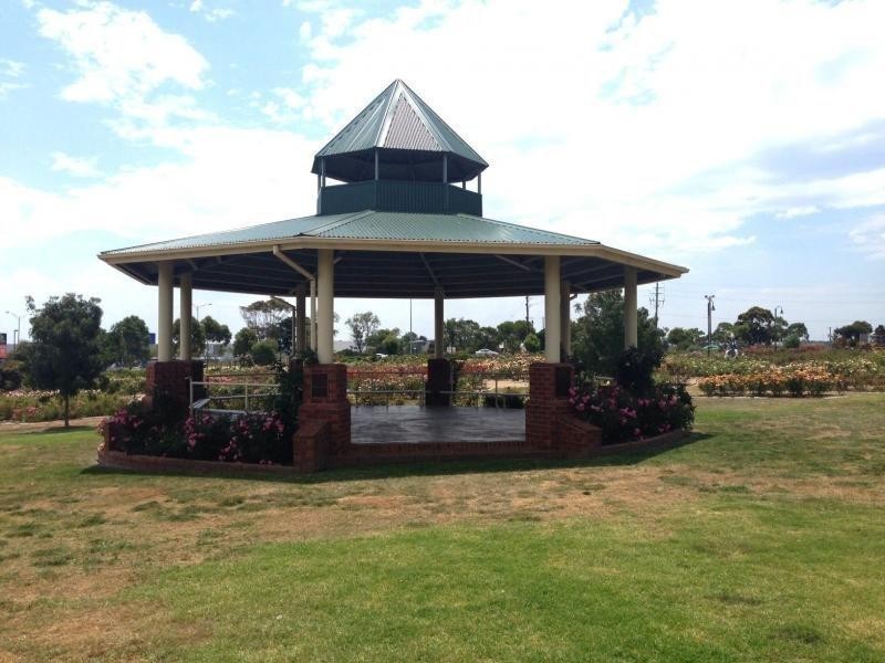 9/10 Maxwell  Street, Mornington VIC 3931