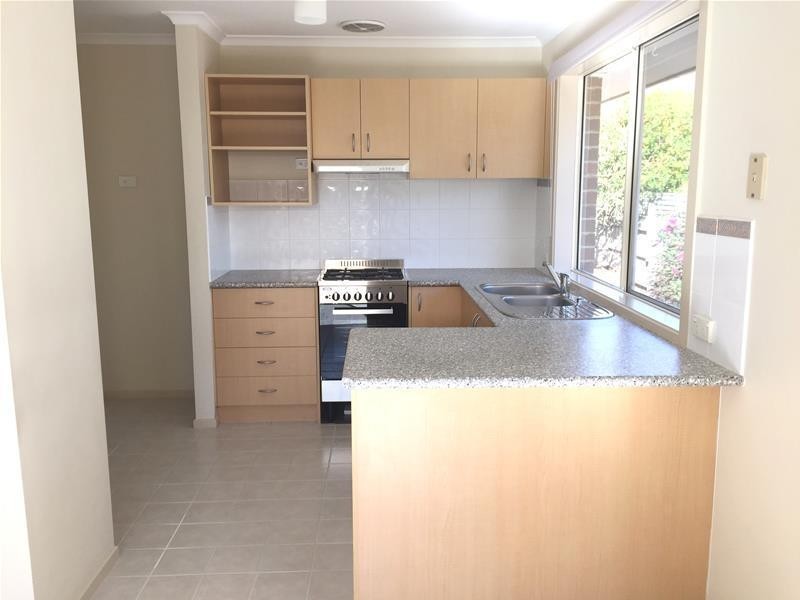 4/7 Carol Street, Mornington VIC 3931