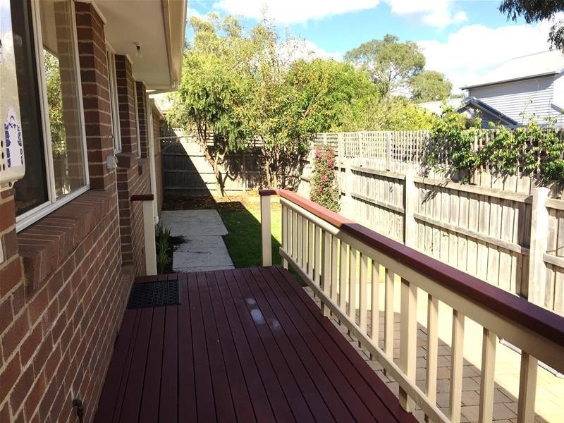 4/7 Carol Street, Mornington VIC 3931