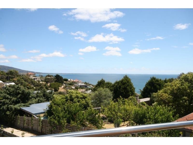 12 Fairbairn Avenue, Mount Martha VIC 3934