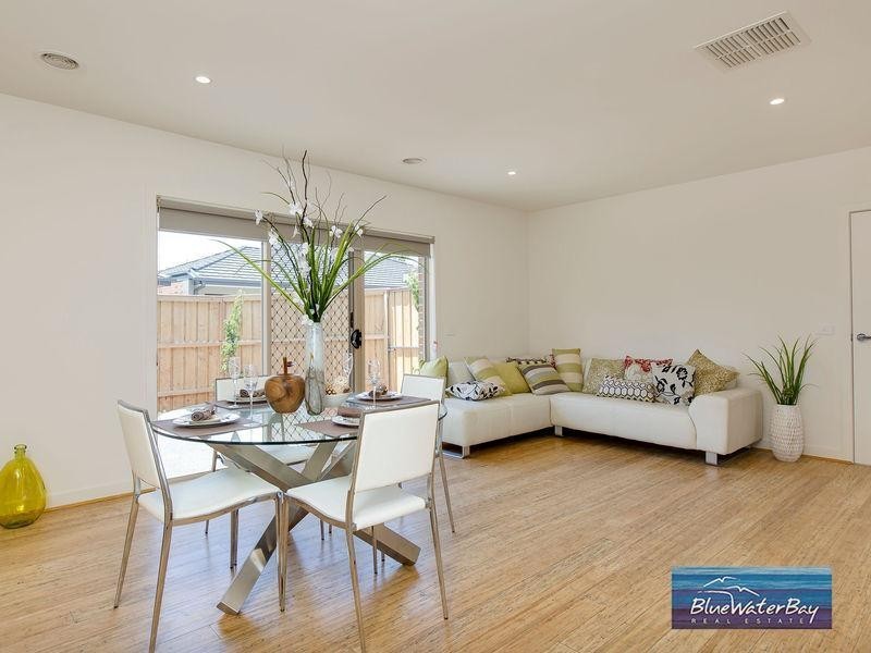 6/63 Green Island Avenue, Mount Martha VIC 3934