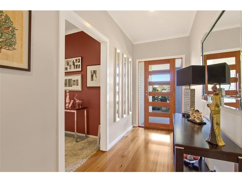 4 Windmill Parade, Mount Martha VIC 3934