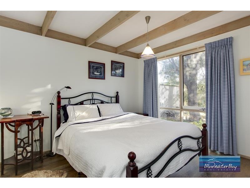 66 Rainier Avenue, Dromana VIC 3936