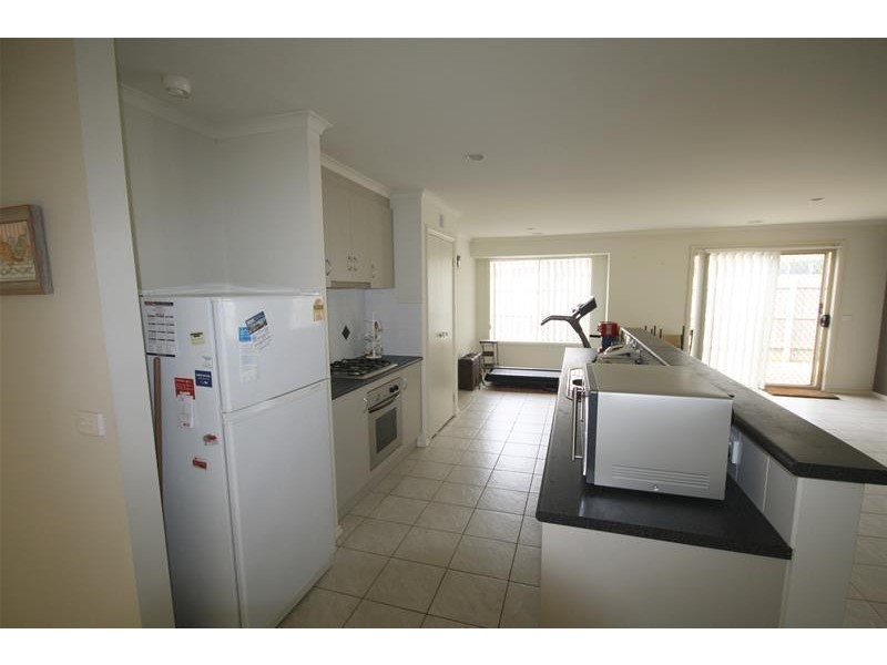 27 Frances Drive, Mount Martha VIC 3934