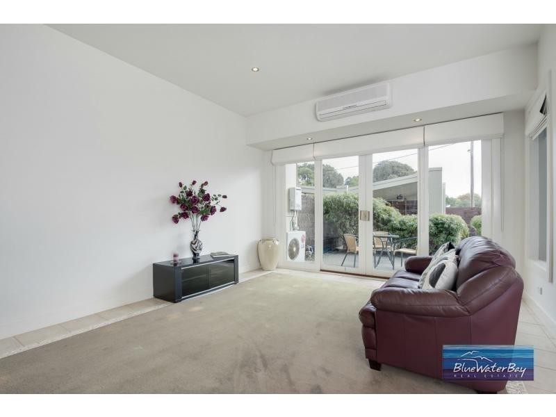 3/27 Seaton Road, Mornington VIC 3931