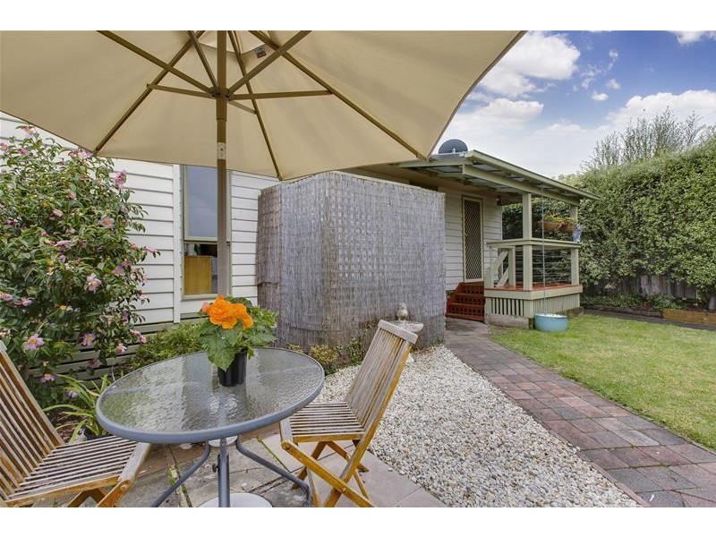 24 Weber Drive, Mornington VIC 3931