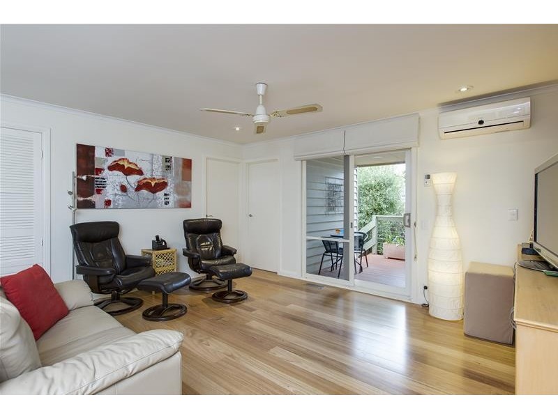 24 Weber Drive, Mornington VIC 3931