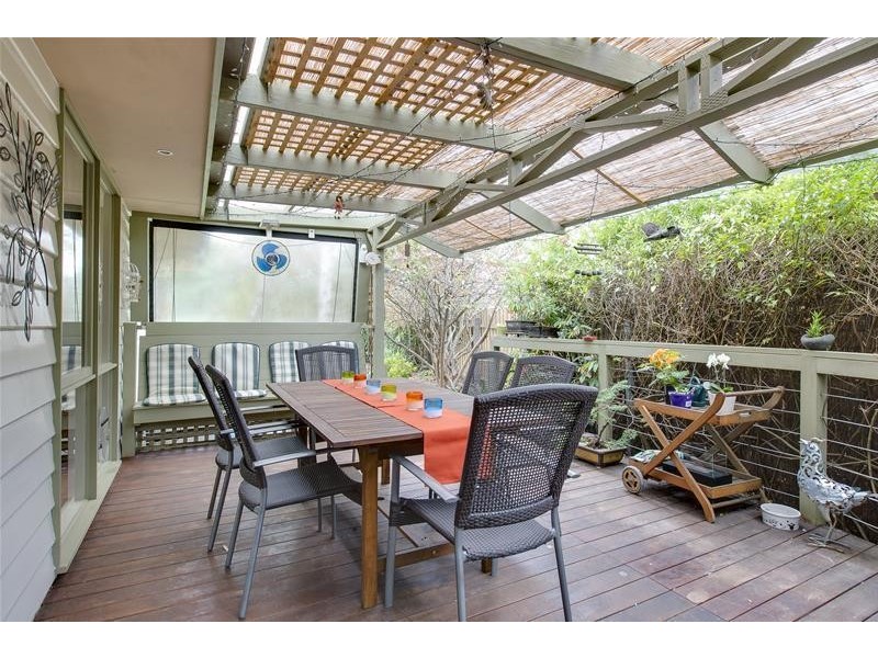 24 Weber Drive, Mornington VIC 3931