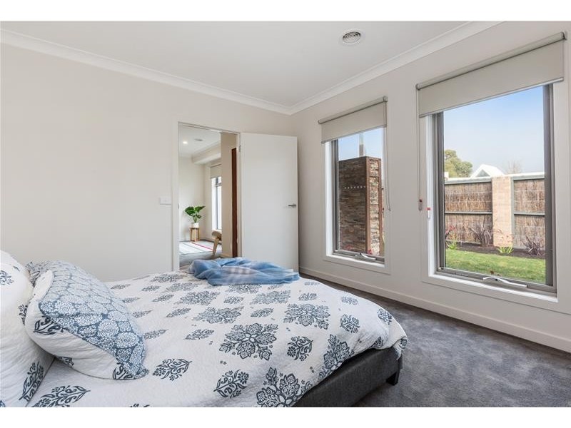 1/21-23 Kent Street, Mornington VIC 3931