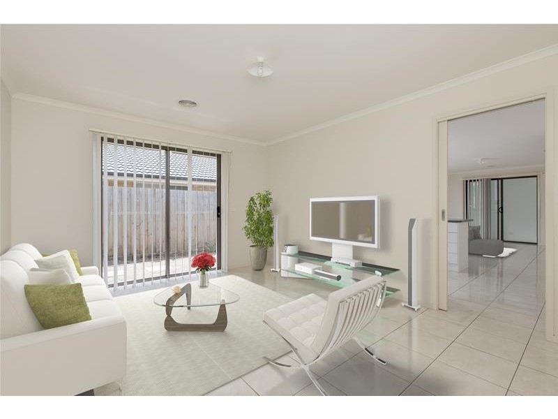 17 Elspeth Circuit, Mount Martha VIC 3934