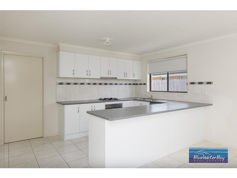 17 Elspeth Circuit, Mount Martha VIC 3934