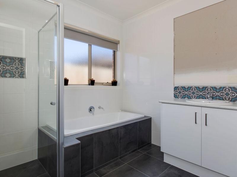 3/10 Maxwell Street, Mornington VIC 3931