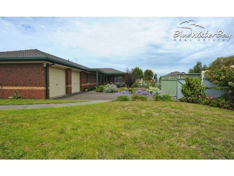 47 Parkside Crescent, Mornington VIC 3931