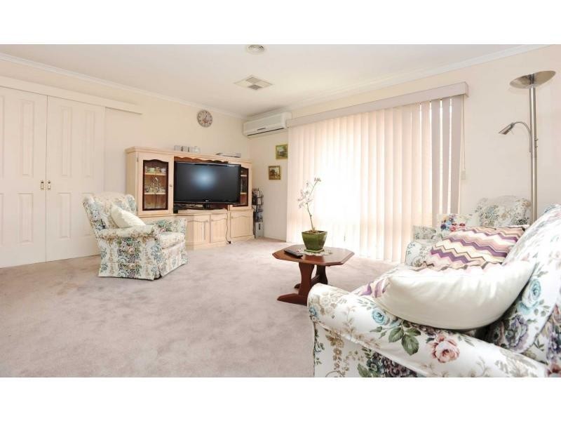 47 Parkside Crescent, Mornington VIC 3931