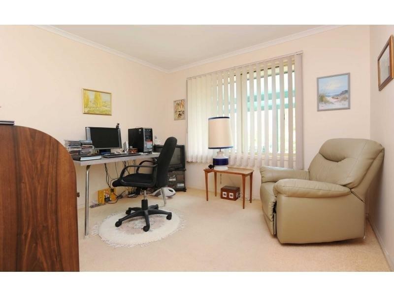 47 Parkside Crescent, Mornington VIC 3931