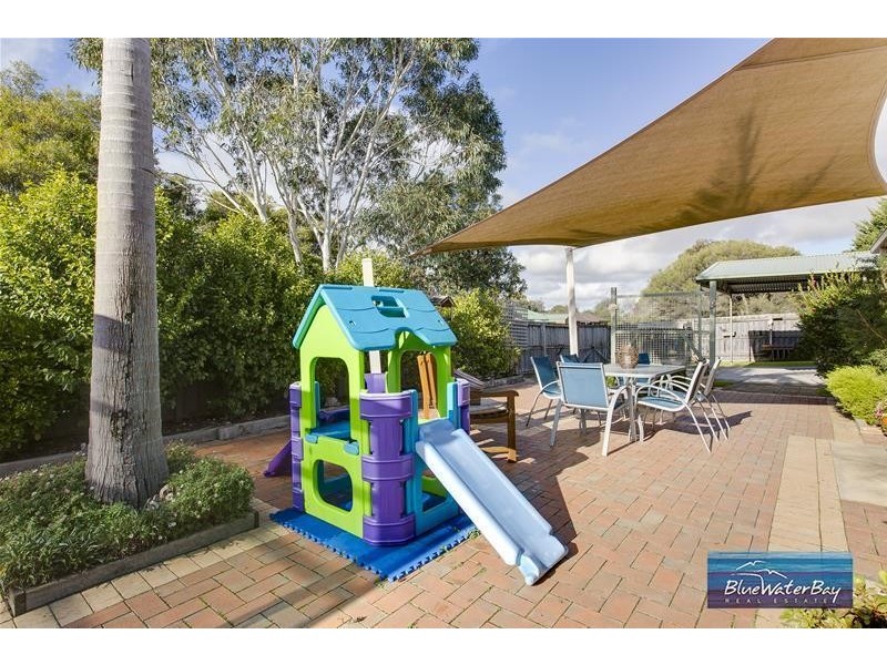 16 Tolmie Way, Mount Martha VIC 3934