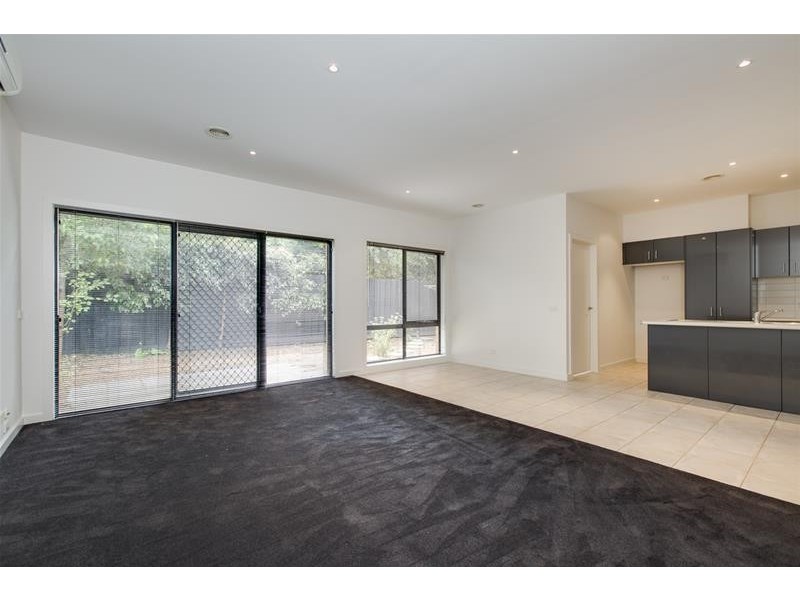 3/8 Arthur Street, Hastings VIC 3915