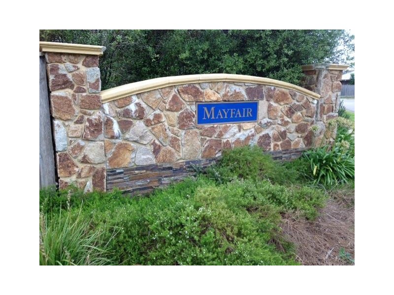 24 Trafalgar Square, Mount Martha VIC 3934