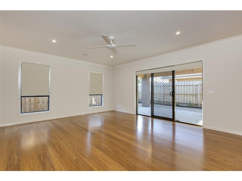 5 Blue Water Drive, Mount Martha VIC 3934