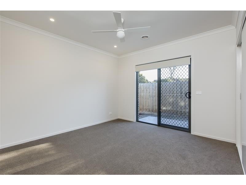 5 Blue Water Drive, Mount Martha VIC 3934