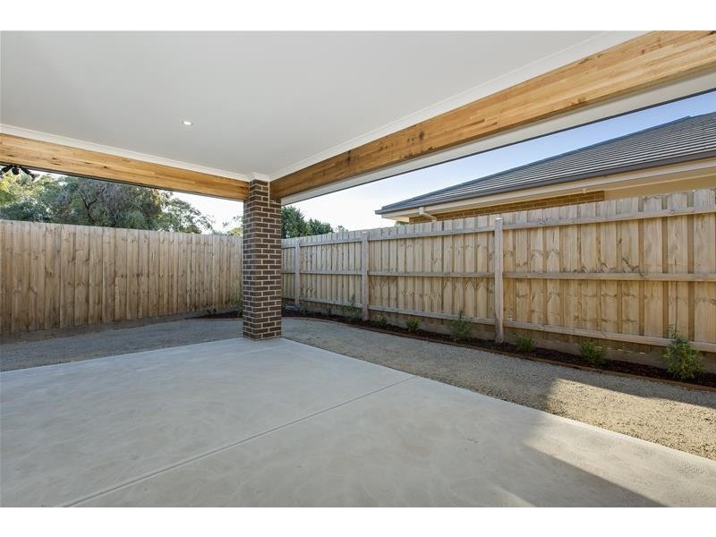 5 Blue Water Drive, Mount Martha VIC 3934